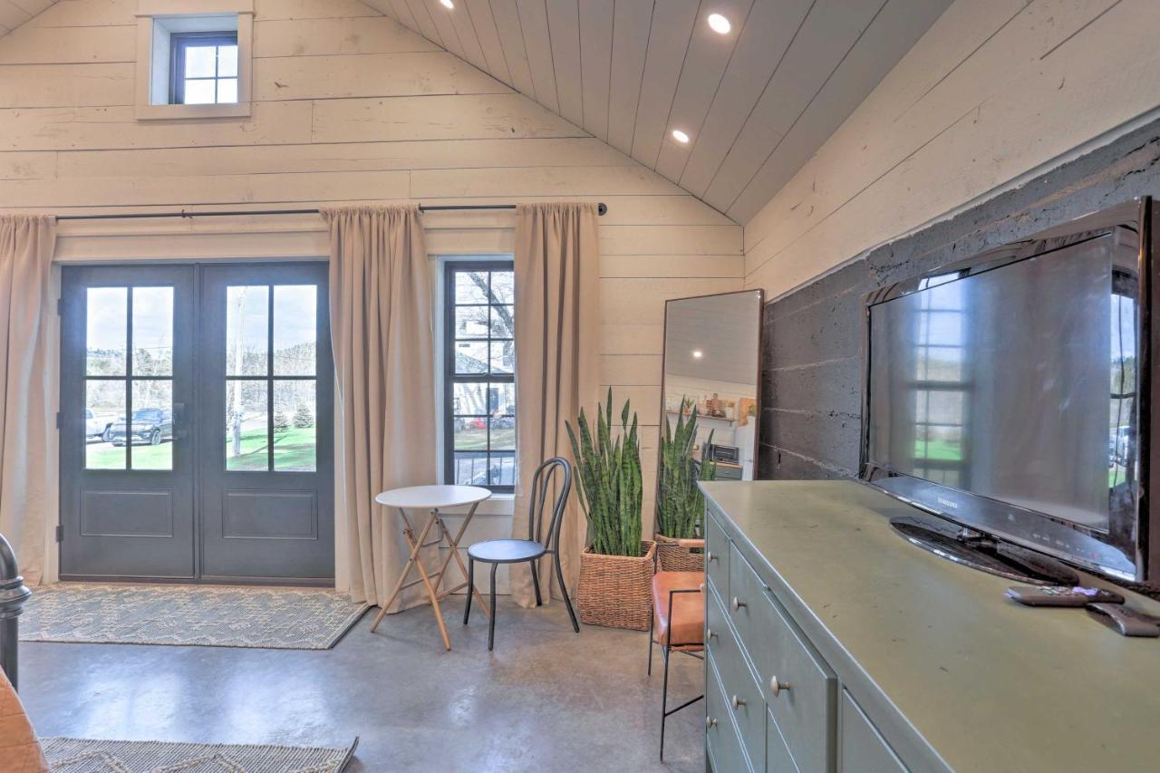 Rustic Rapid City Farmhouse With Mountain Views Eksteriør bilde